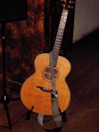 galleryImage