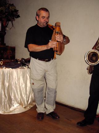 galleryImage