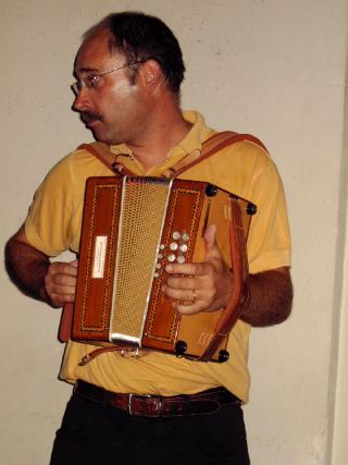 galleryImage